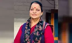 मंदिर की सीढ़िया से गिरकर घायल हुई भाजपा विधायक का हुआ निधन मंदिर की सीढ़िया से गिरकर घायल हुई भाजपा विधायक का हुआ निधन