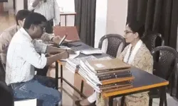 स्कूल प्रबंधन को वापस करने होंगे बढ़ाई गई फीस के पैसे स्कूल प्रबंधन को वापस करने होंगे बढ़ाई गई फीस के पैसे