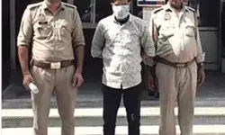 नहीं पढ़ूंगी सर से कुरान- करते हैं गलत काम- सुनते ही उड़े परिजनों... नहीं पढ़ूंगी सर से कुरान- करते हैं गलत काम- सुनते ही उड़े परिजनों...