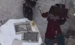 चोरी करके भाग रही नौकरानी पाइप से उतरते समय तीसरी मंजिल से गिरी चोरी करके भाग रही नौकरानी पाइप से उतरते समय तीसरी मंजिल से गिरी