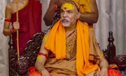 सोना चोरी के आरोपों से तिलमिलाई केदारनाथ समिति का शंकराचार्य को... सोना चोरी के आरोपों से तिलमिलाई केदारनाथ समिति का शंकराचार्य को...