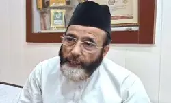 विरोध के बाद मौलाना तौकीर बैकफुट पर आए- रद्द किया धर्मानांतरण... विरोध के बाद मौलाना तौकीर बैकफुट पर आए- रद्द किया धर्मानांतरण...