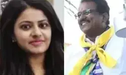 चर्चित पूजा खेड़कर के पिता को मिली अग्रिम जमानत- किसानों को पिस्टल... चर्चित पूजा खेड़कर के पिता को मिली अग्रिम जमानत- किसानों को पिस्टल...