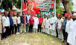 जनाधार बढ़ाने के लिए सपा नेताओं ने शुरू की पदयात्रा- लखनऊ के लिए.... जनाधार बढ़ाने के लिए सपा नेताओं ने शुरू की पदयात्रा- लखनऊ के लिए....