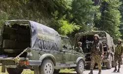 शौर्य चक्र से सम्मानित VDC के घर आतंकी हमला- सेना ने एक आतंकी.... शौर्य चक्र से सम्मानित VDC के घर आतंकी हमला- सेना ने एक आतंकी....