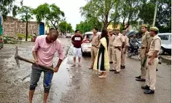 अंडरपास में हुए जलभराव ने रोकी कांवड़ियों की राह- लगाया अतिरिक्त पंप