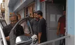 NEET पेपर लीक मामला- सीबीआई का गेस्ट हाउस पर छापा NEET पेपर लीक मामला- सीबीआई का गेस्ट हाउस पर छापा