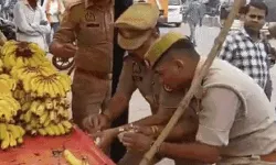 कांवड़ यात्रा रुट पर नाम लिखने पर जारी रहेगी रोक- अब मध्य प्रदेश एवं.. कांवड़ यात्रा रुट पर नाम लिखने पर जारी रहेगी रोक- अब मध्य प्रदेश एवं..