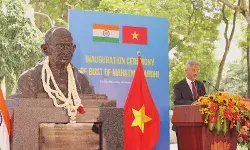 जयशंकर महात्मा गांधी की प्रतिमा का करेंगे अनावरण जयशंकर महात्मा गांधी की प्रतिमा का करेंगे अनावरण
