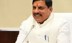 यादव आज भोपाल-रीवा ट्रेन को दिखाएंगे हरी झंडी यादव आज भोपाल-रीवा ट्रेन को दिखाएंगे हरी झंडी