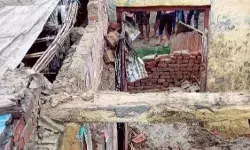 कच्चा मकान गिरने से इतने लोग दबे- दो लोगों की हुई मौत- मची अफरा तफरी