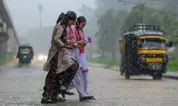 भारी बारिश, वर्षाजनित हादसों में इतने लोगों की मौत भारी बारिश, वर्षाजनित हादसों में इतने लोगों की मौत