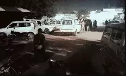 रफ्तार का कहर- कंटेनर से कुचलकर एक ही परिवार के पांच लोगों की मौत