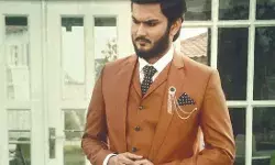 दंगाइयों का नंगा नाच- मुजीबुर पर फिल्म बनाने वाले डायरेक्टर को डाला मार दंगाइयों का नंगा नाच- मुजीबुर पर फिल्म बनाने वाले डायरेक्टर को डाला मार