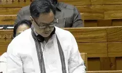 लोकसभा में वक्फ संशोधन बिल पेश करते ही हंगामा- बोले सपा सांसद.... लोकसभा में वक्फ संशोधन बिल पेश करते ही हंगामा- बोले सपा सांसद....