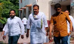 पूर्व भाजपा विधायक अदालत में हुए पेश- कोर्ट ने जारी किए थे समन पूर्व भाजपा विधायक अदालत में हुए पेश- कोर्ट ने जारी किए थे समन