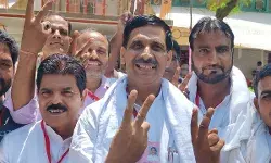 पंचायत चुनाव परिणाम- गठबंधन उम्मीदवार ने मार लिया मैदान- मुकाबला बना.. पंचायत चुनाव परिणाम- गठबंधन उम्मीदवार ने मार लिया मैदान- मुकाबला बना..