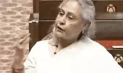 बोली जया बच्चन-मैं कलाकार हूं- सब समझती हूं- अंदर मांगी माफी बाहर उबली बोली जया बच्चन-मैं कलाकार हूं- सब समझती हूं- अंदर मांगी माफी बाहर उबली