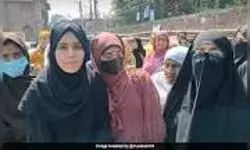 कॉलेज में हिजाब बुर्का प्रतिबंध पर एससी की आशिक रोक- कॉलेज को अदालत... कॉलेज में हिजाब बुर्का प्रतिबंध पर एससी की आशिक रोक- कॉलेज को अदालत...