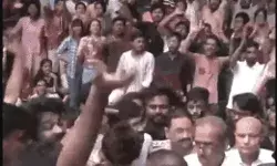 डॉक्टर रेप मर्डर कांड में बैला हाईकोर्ट- सरकार कुछ करेगी या हम ऑर्डर.. डॉक्टर रेप मर्डर कांड में बैला हाईकोर्ट- सरकार कुछ करेगी या हम ऑर्डर..