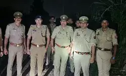 मुठभेड़ में लुटेरे के पैर में लगी गोली- बंधन बैंककर्मी से लूट के 3.... मुठभेड़ में लुटेरे के पैर में लगी गोली- बंधन बैंककर्मी से लूट के 3....