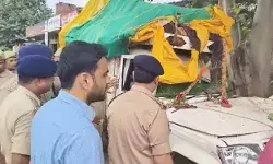 कांवड़ियों की जिंदगी पर मौत का झपट्टा- पिकअप की ट्रेलर के साथ टक्कर