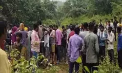 स्कूल जा रहे बालक पर तेंदुए का हमला- जब तक बच्चे को छुड़ाया उस समय... स्कूल जा रहे बालक पर तेंदुए का हमला- जब तक बच्चे को छुड़ाया उस समय...