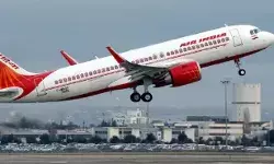 एयरपोर्ट पर इमरजेंसी घोषित- एयर इंडिया की फ्लाइट में बम.... एयरपोर्ट पर इमरजेंसी घोषित- एयर इंडिया की फ्लाइट में बम....