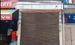 जल्दी सामान देने को कहने पर धार्मिक टिप्पणी- हंगामे के बाद दुकानदार...