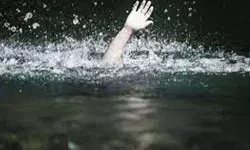 गंडक नदी में नौका पलटी, इतने लोगों की डूबने की आशंका