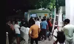 घर के पास से निकलने से रोकने पर पड़ोसी ने मारी महिला को गोली