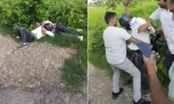 घूस लेते पकड़े गए लेखपाल ने दिखाई पहलवानी- टीम से खूब हुई पटका पटकी घूस लेते पकड़े गए लेखपाल ने दिखाई पहलवानी- टीम से खूब हुई पटका पटकी