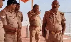 सेल्फी लेते समय मेडिकल की छात्रा गंगा में गिरी- बचाने को कूदे दो... सेल्फी लेते समय मेडिकल की छात्रा गंगा में गिरी- बचाने को कूदे दो...