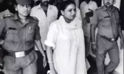 मायावती ने गेस्ट हाउस कांड में अब कांग्रेस को भी लपेटा- बोली.... मायावती ने गेस्ट हाउस कांड में अब कांग्रेस को भी लपेटा- बोली....