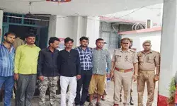पुलिस ने घर के अंदर चल रहे जुए का किया भंड़ाफोड़- 6 जुआरी गिरफ्तार पुलिस ने घर के अंदर चल रहे जुए का किया भंड़ाफोड़- 6 जुआरी गिरफ्तार