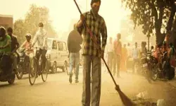 लगी स्वीपर बनने की होड़-ग्रेजुएट एवं पोस्ट ग्रेजुएट भी लगे लाइन में