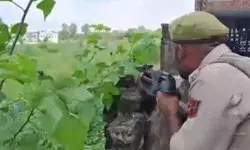 आतंकियों का दुस्साहस-पुलिस पर की फायरिंग- सुरक्षा बलों ने इलाका घेरा आतंकियों का दुस्साहस-पुलिस पर की फायरिंग- सुरक्षा बलों ने इलाका घेरा