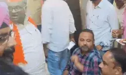 विकास की बात को लेकर बिदके मंत्री बोले- 2 मिनट में ठीक कर दूंगा विकास की बात को लेकर बिदके मंत्री बोले- 2 मिनट में ठीक कर दूंगा