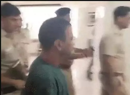 शराब नीति मामला- केजरीवाल की जमानत पर अदालत का फैसला सुरक्षित शराब नीति मामला- केजरीवाल की जमानत पर अदालत का फैसला सुरक्षित