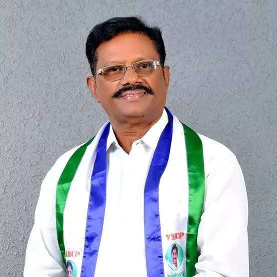MLA ने किया अपनी ही पार्टी की महिला नेता का यौन उत्पीड़न- किया सस्पेंड MLA ने किया अपनी ही पार्टी की महिला नेता का यौन उत्पीड़न- किया सस्पेंड