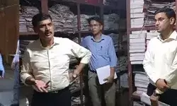 DM का लापरवाही पर एक्शन- लेखपाल एवं लिपिक सस्पेंड- तीन को प्रतिकूल.. DM का लापरवाही पर एक्शन- लेखपाल एवं लिपिक सस्पेंड- तीन को प्रतिकूल..