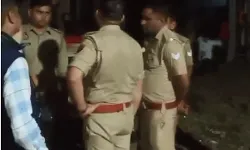 गैंगरेप कर नाबालिग को न्यूड छोड़ भागे- अपने पैरों पर खड़े होने लायक... गैंगरेप कर नाबालिग को न्यूड छोड़ भागे- अपने पैरों पर खड़े होने लायक...