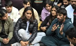 बड़ा दावा- कांग्रेस ने नहीं BJP नेताओं ने कराया था पहलवानों का प्रदर्शन बड़ा दावा- कांग्रेस ने नहीं BJP नेताओं ने कराया था पहलवानों का प्रदर्शन