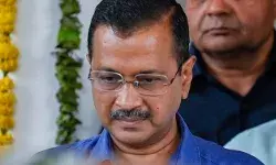 केजरीवाल सरकार पर बर्खास्तगी की तलवार- BJP विधायकों.... केजरीवाल सरकार पर बर्खास्तगी की तलवार- BJP विधायकों....