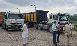 ओवरलोडिंग पर चला ARTO का डंडा- खनन में लगी गाड़ियों पर लाखों का... ओवरलोडिंग पर चला ARTO का डंडा- खनन में लगी गाड़ियों पर लाखों का...