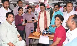 भाजपाइयो के साथ मंत्री कपिल देव अग्रवाल ने चलाया सदस्यता अभियान भाजपाइयो के साथ मंत्री कपिल देव अग्रवाल ने चलाया सदस्यता अभियान