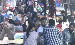 डॉक्टर रेप मर्डर- स्वास्थ्य भवन पर डॉक्टर का प्रदर्शन- सरकार... डॉक्टर रेप मर्डर- स्वास्थ्य भवन पर डॉक्टर का प्रदर्शन- सरकार...