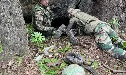 चुनाव से पहले मिले आतंकियों के ठिकाने- गोला बारूद हथियार विस्फोटक बरामद चुनाव से पहले मिले आतंकियों के ठिकाने- गोला बारूद हथियार विस्फोटक बरामद