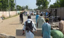 खोला सेना के खिलाफ मोर्चा- कर दिया चक्का जाम- इलाके से बाहर.. खोला सेना के खिलाफ मोर्चा- कर दिया चक्का जाम- इलाके से बाहर..