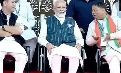 जम्मू कश्मीर पहुंचे पीएम विपक्ष पर भड़के- बोले तीन खानदानों के चक्कर..